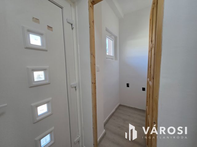 Távfűtéses lakás a városközpontban